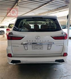 Lexus LX